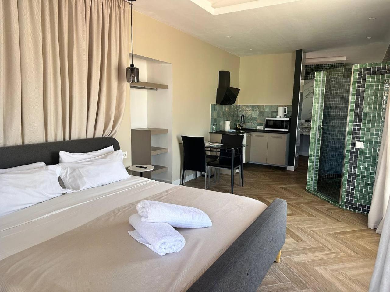 Miramar Boutique Apartments Adults Only Коральео Экстерьер фото